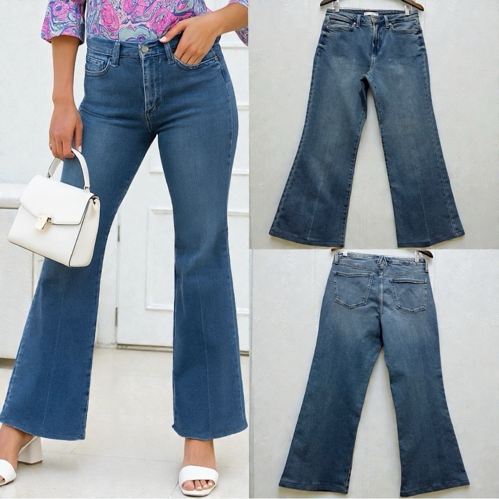 420 LC Lauren Conrad | EUC Vintage High Rise Medium Wash Flare Jeans (size 8)